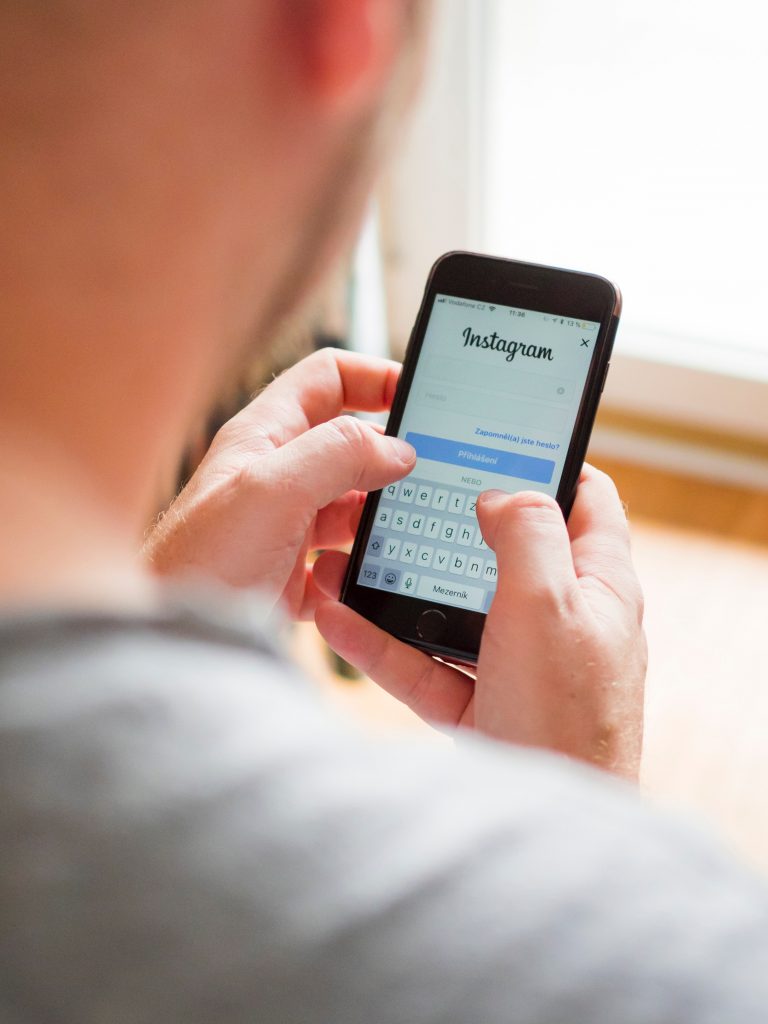 white-guy-on-instagram-on-mobile